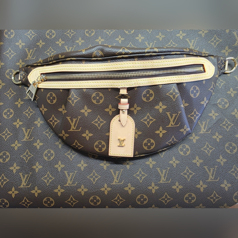 Louis Vuitton High Rise Bumbag Brown and Gold Monogram ...no Strap With Name Tag